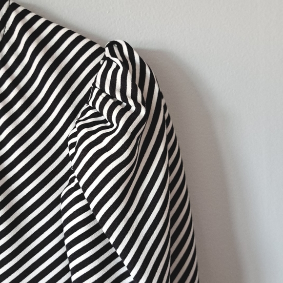 NWOT Black and White Striped Blouse - Picture 6 of 9